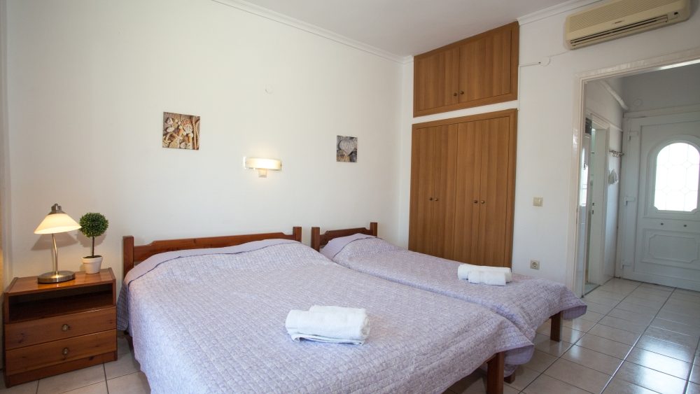 Theramvos Studios garden summer - Polychrono Halkidiki