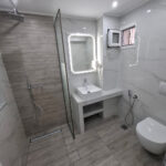 Modern bathroom in ground floor studio - Theramvos Polychrono Halkidiki