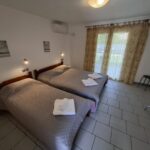 Renovated ground floor studio interior - Theramvos Studios Polychrono Halkidiki